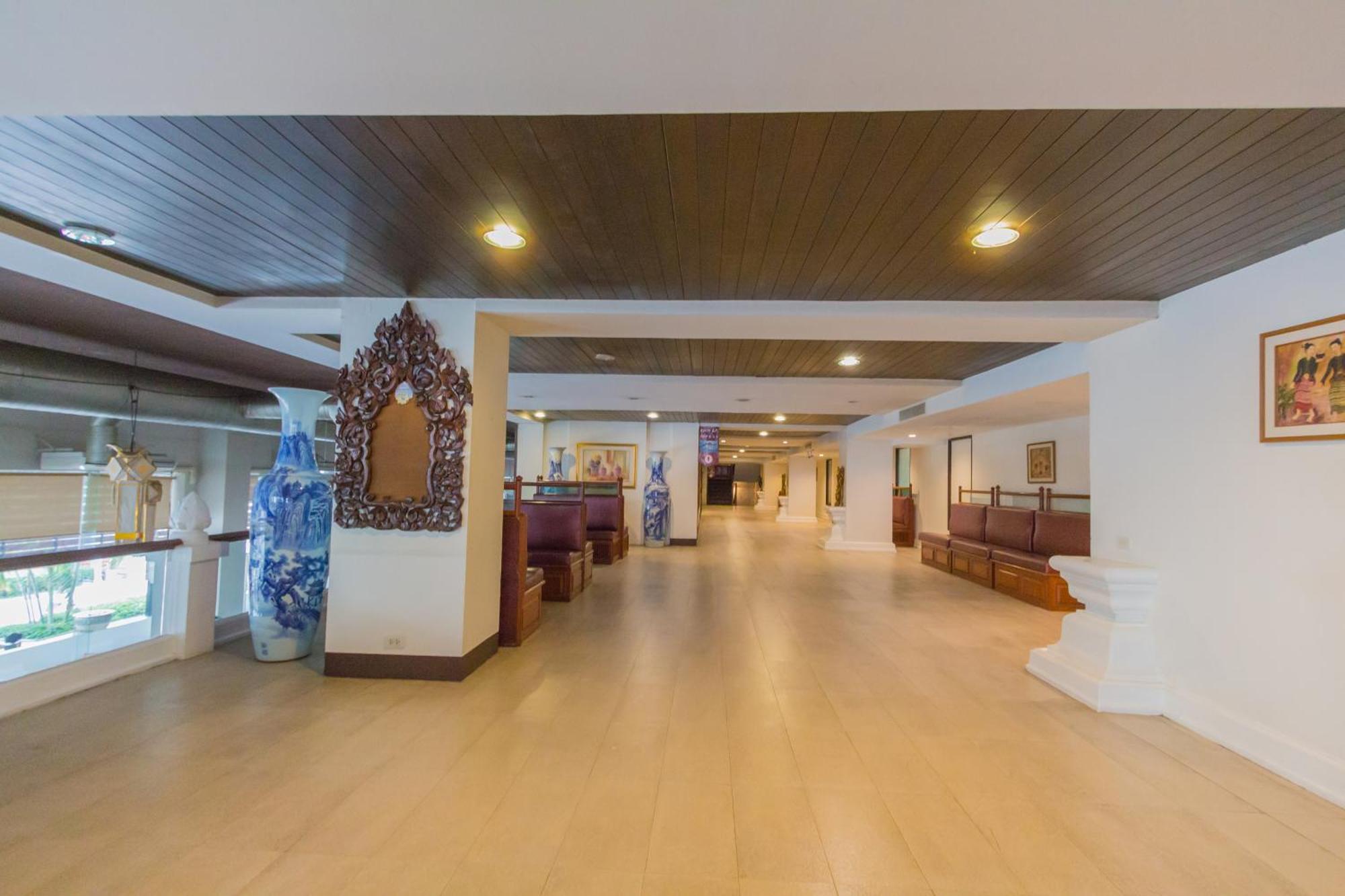 Bp Chiangmai City Hotel Chiang Mai Exteriör bild