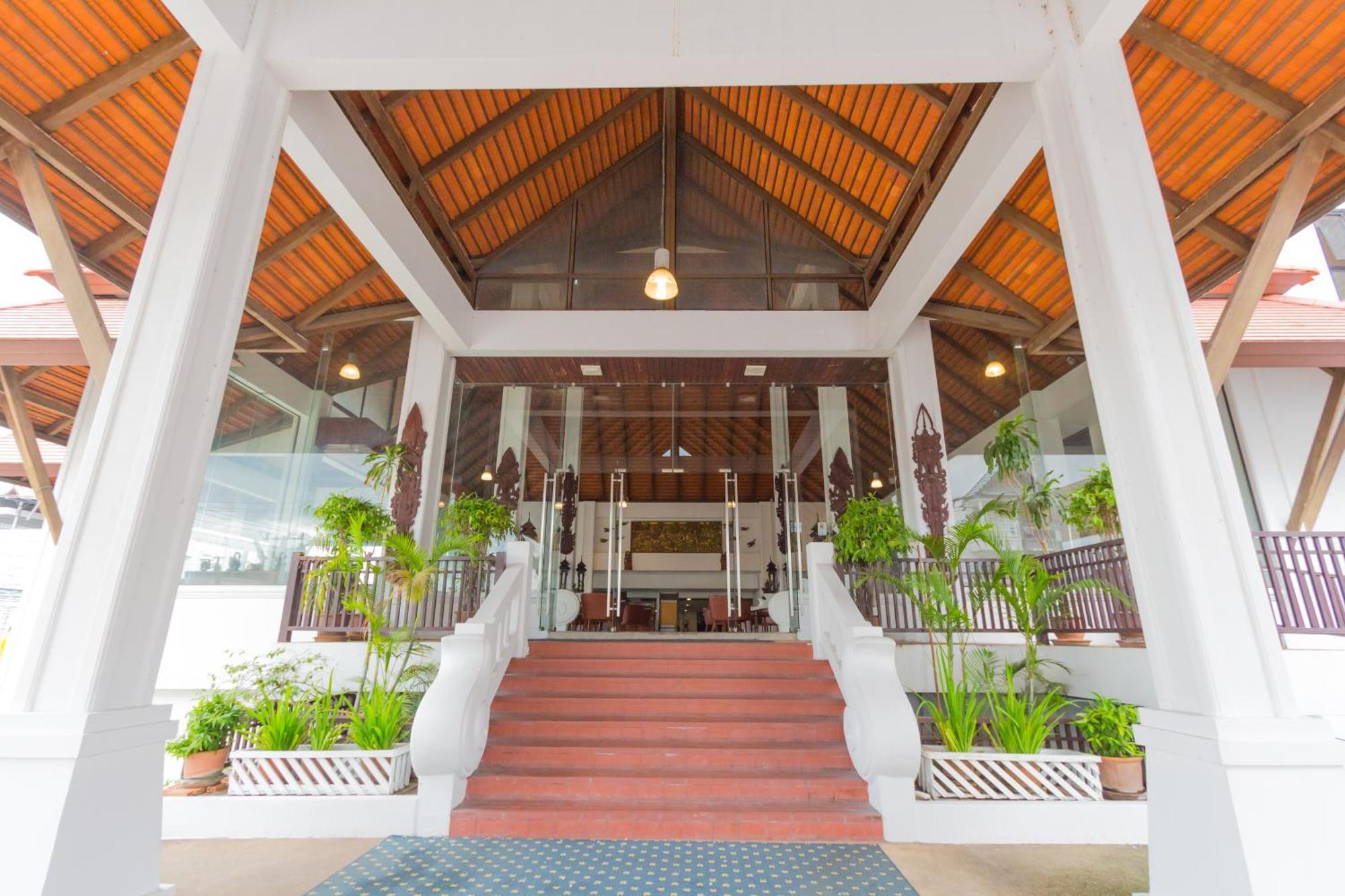 Bp Chiangmai City Hotel Chiang Mai Exteriör bild