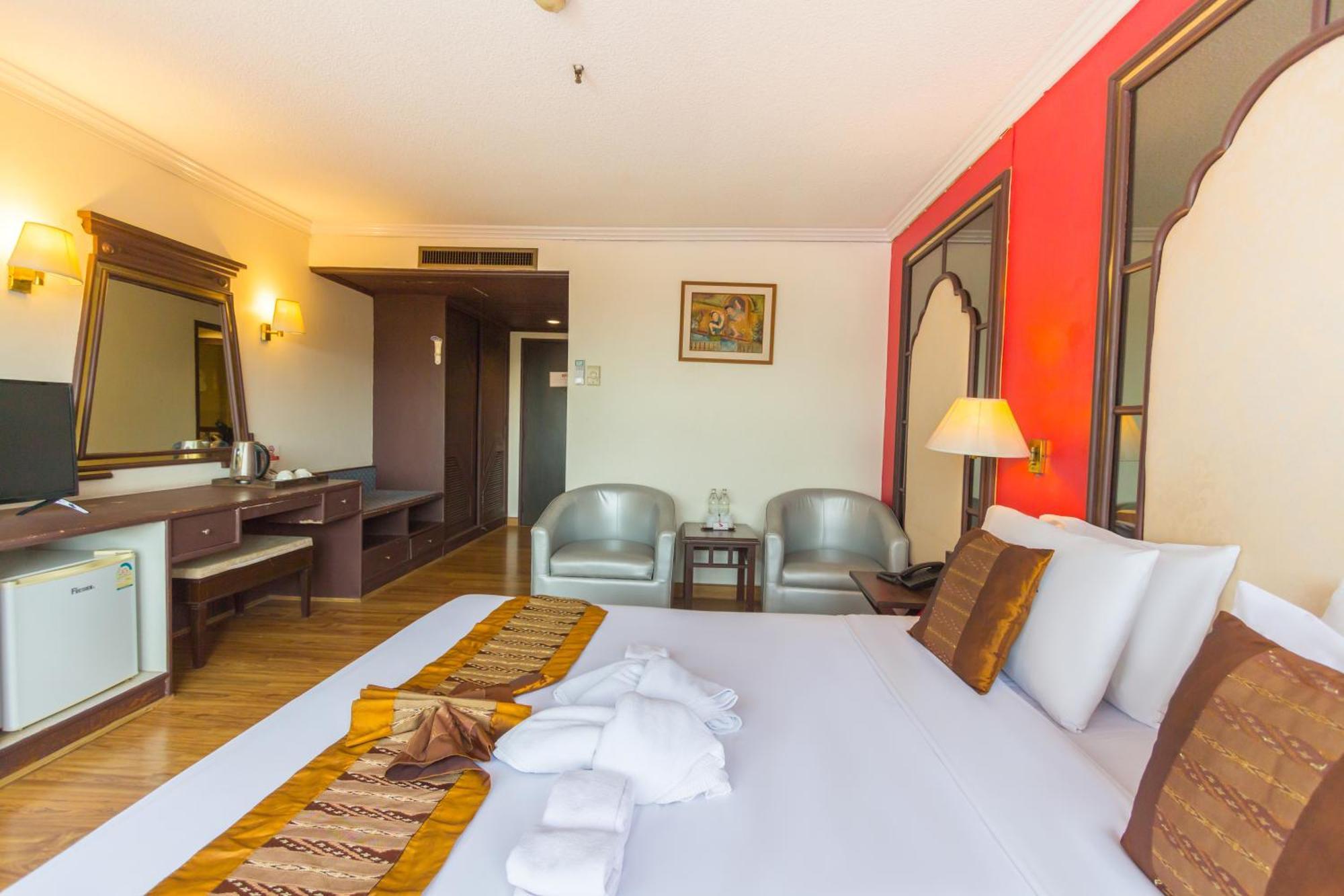 Bp Chiangmai City Hotel Chiang Mai Exteriör bild