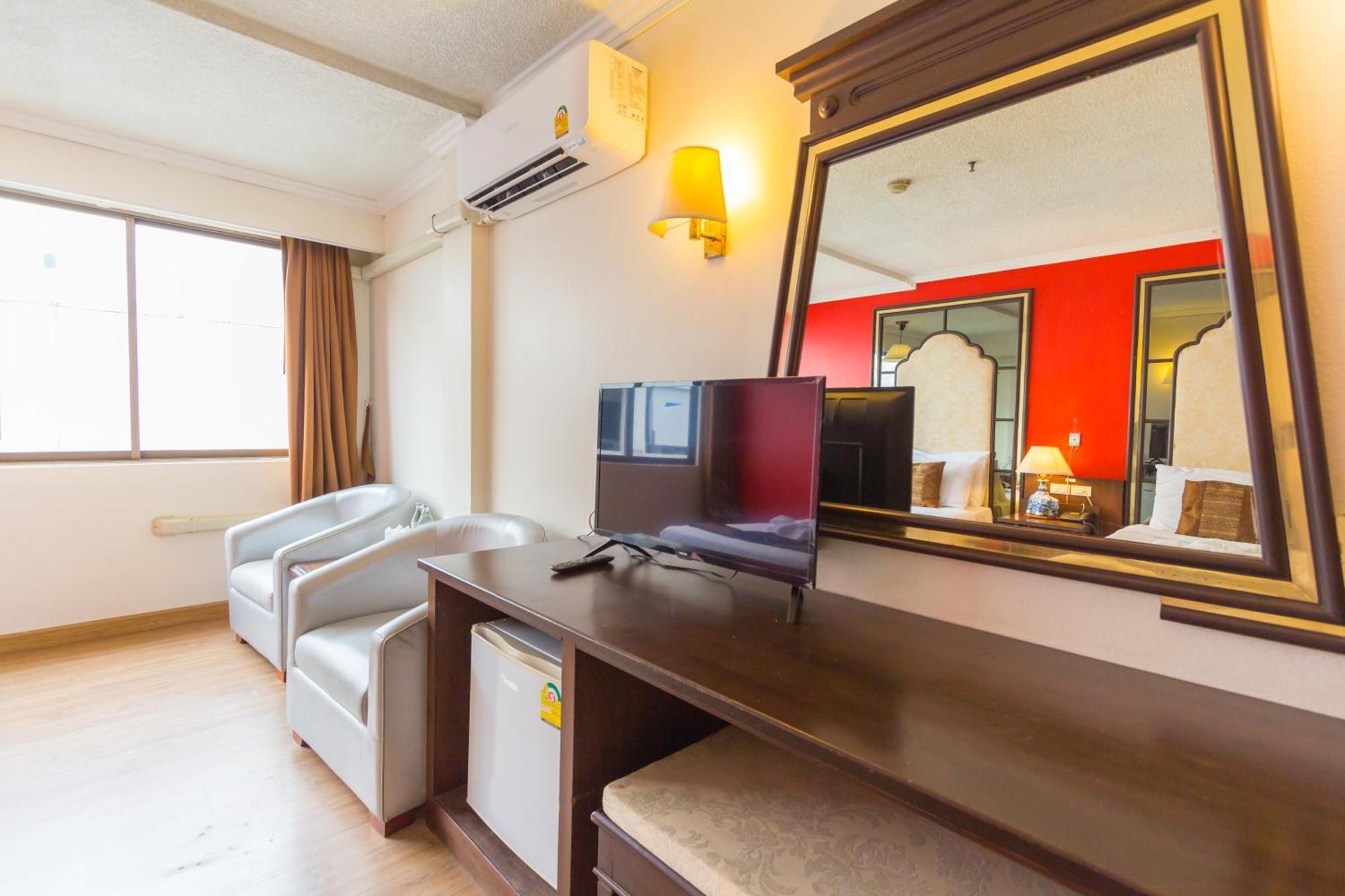 Bp Chiangmai City Hotel Chiang Mai Exteriör bild